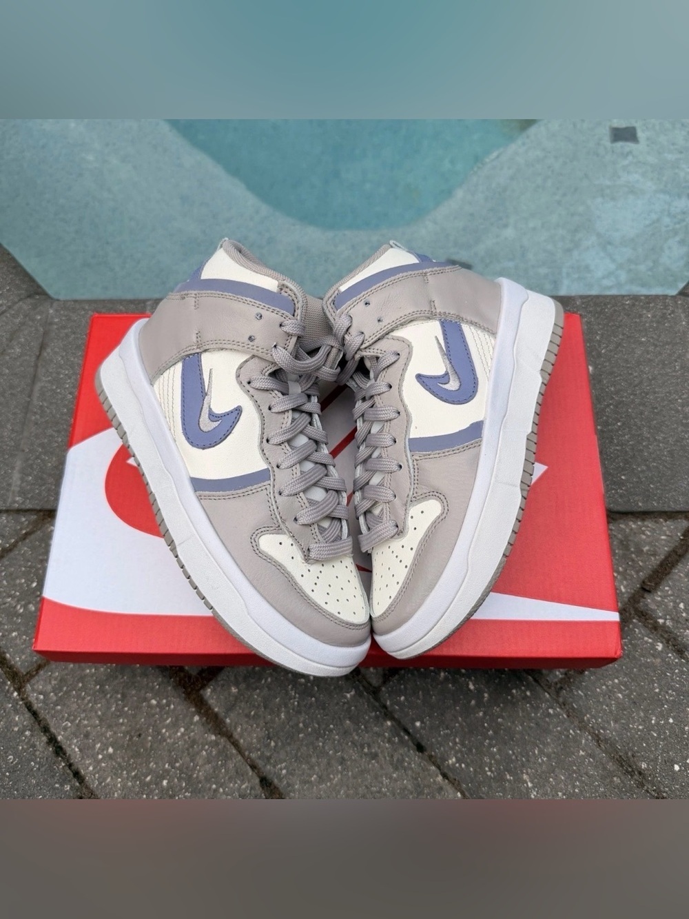 WOMENS NIKE DUNK HIGH UP SAIL-IRON PURPLE-COLLEGE GREY SZ 5 [DH3718-101]
